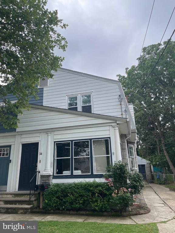 Primary Photo - 14 E 4th St