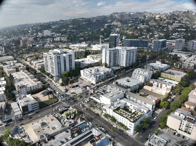 3D Exterior - Terraces at La Cienega