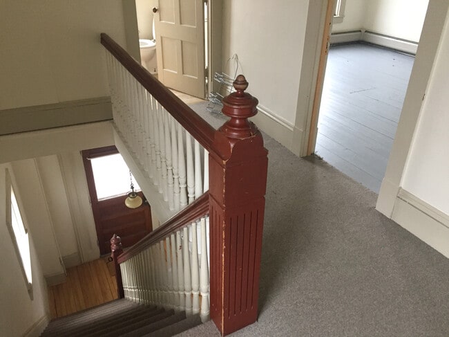 Building Photo - 33 St Paul St