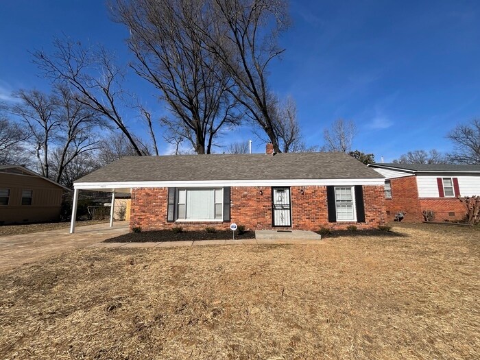 Primary Photo - 4860 Berrydale Ave