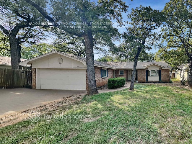 Building Photo - 2815 Norwood Ln