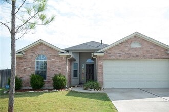 Building Photo - 100 Lightfoot Ct