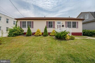 Building Photo - 545 N Connecticut Ave