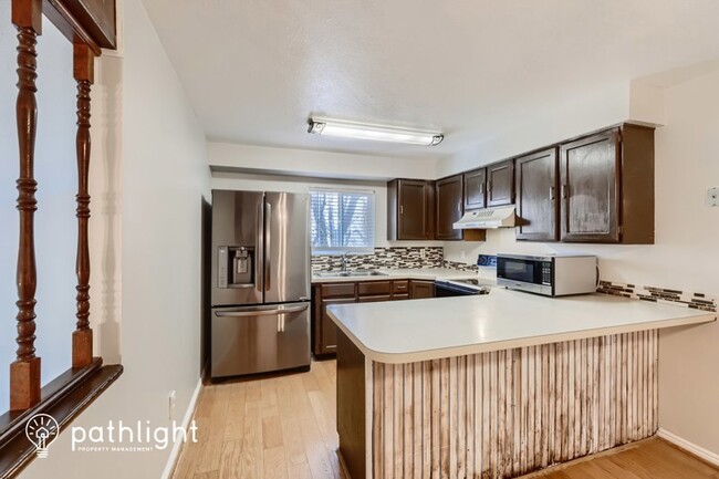 Building Photo - 658 W 1520 N