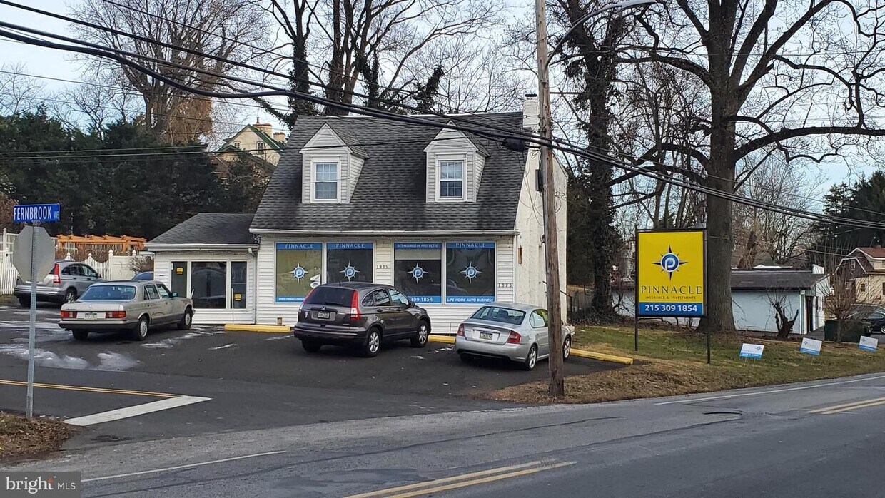 1905 Fernbrook Ave, FeastervilleTrevose, PA 19053 House Rental in