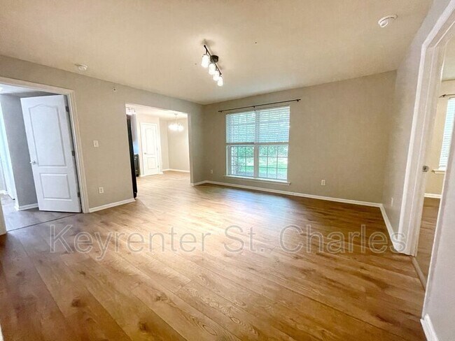 Foto del edificio - 3113 Welsh Dr