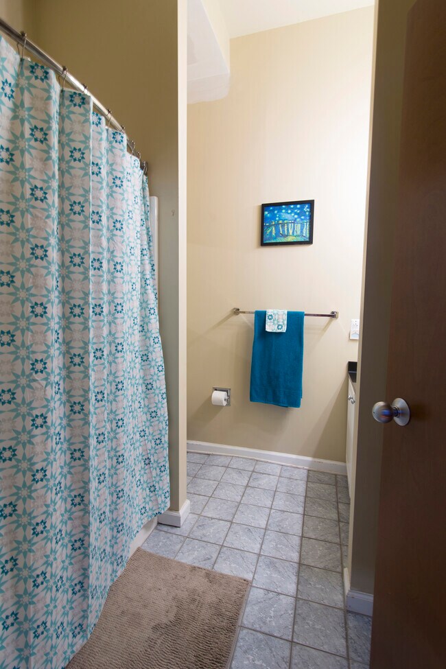 Baño - 1011 Chestnut Street