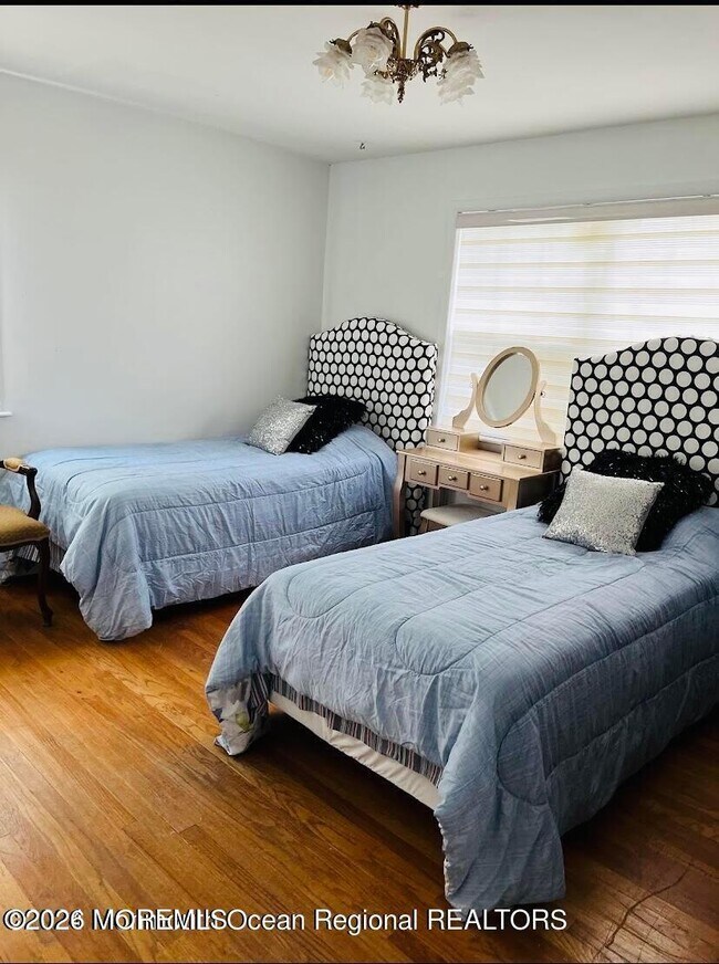 Foto del edificio - 3 Cypress Ave