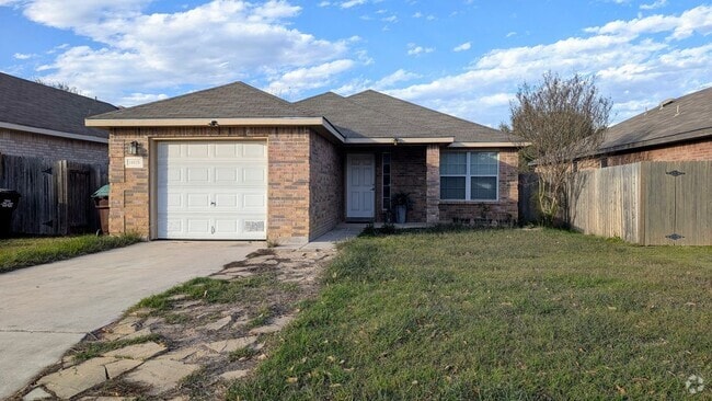 Building Photo - 10619 Shaenview