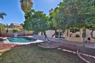 Building Photo - 1408 E San Remo Ave