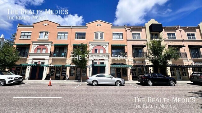 Foto del edificio - 3736 Avalon Park E Blvd