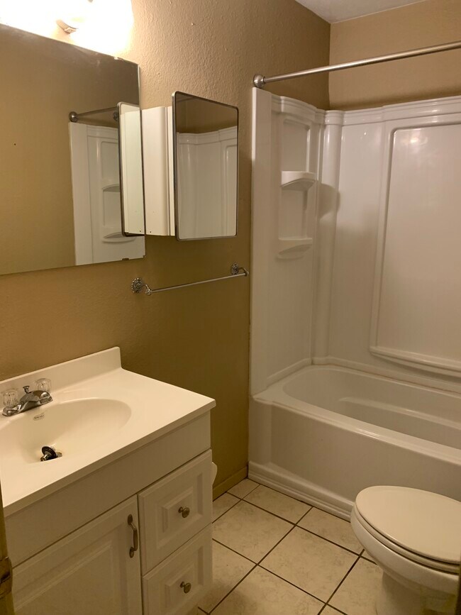 Foto del edificio - 1700 Scurry St