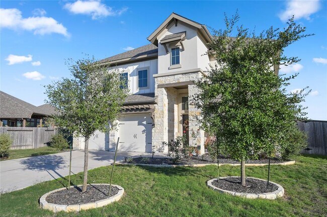 Foto del edificio - 14001 Arbor Hill Cove