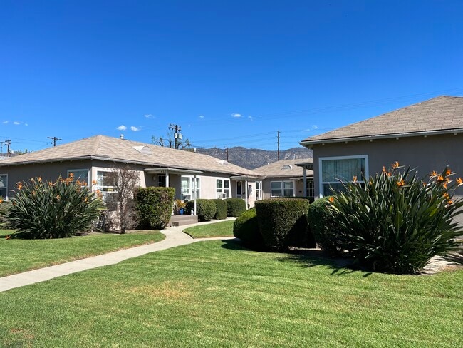 Building Photo - 428 N Glenwood Plz