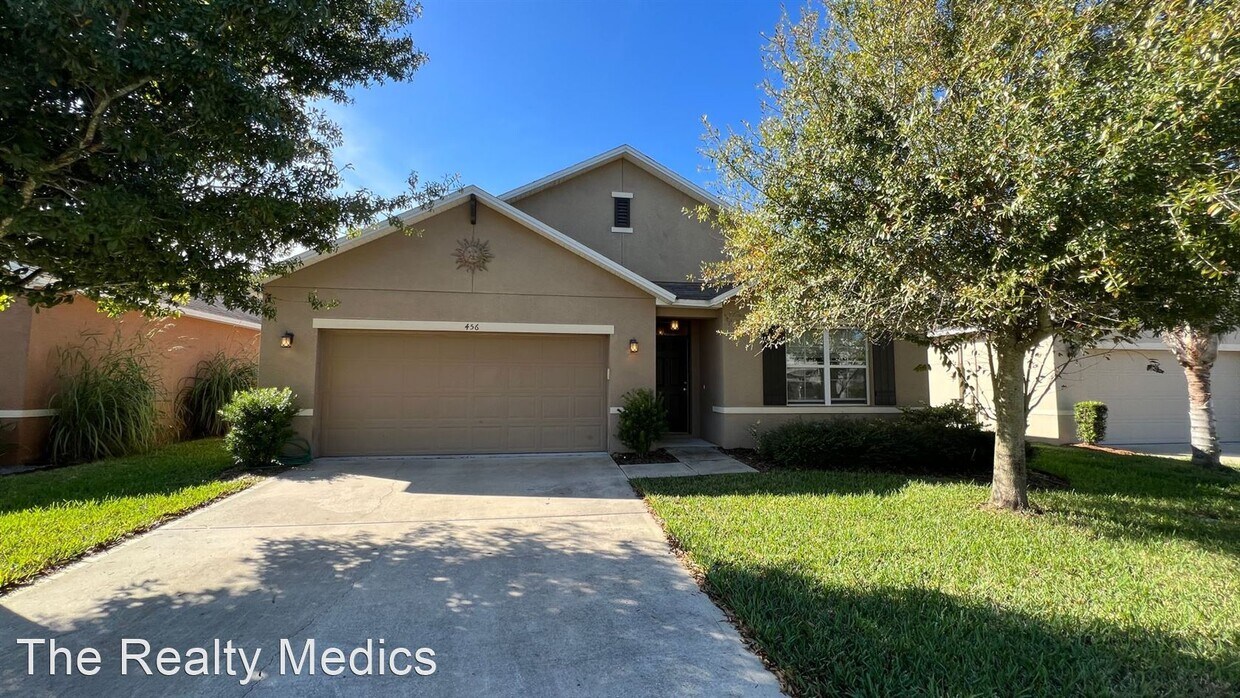 Primary Photo - 4 br, 2 bath House - 456 White Coral Ln