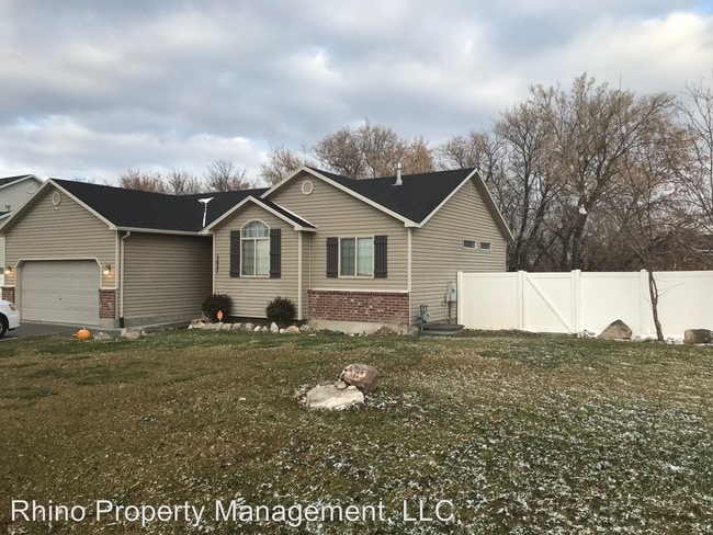 Building Photo - 3037 S Ensign Park Dr