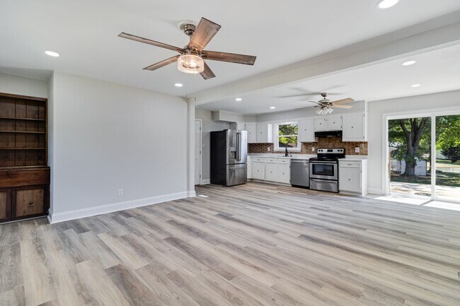 Foto del edificio - 27419 Birch Manor Cir