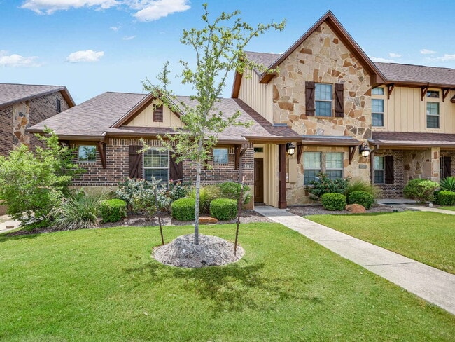 Foto del edificio - 3312 Airborne Ave