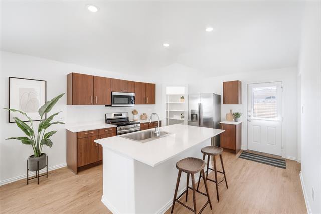 Foto del edificio - 115 Brookline Dr