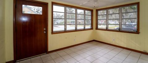 Foto del edificio - 64 Fullerwood Dr