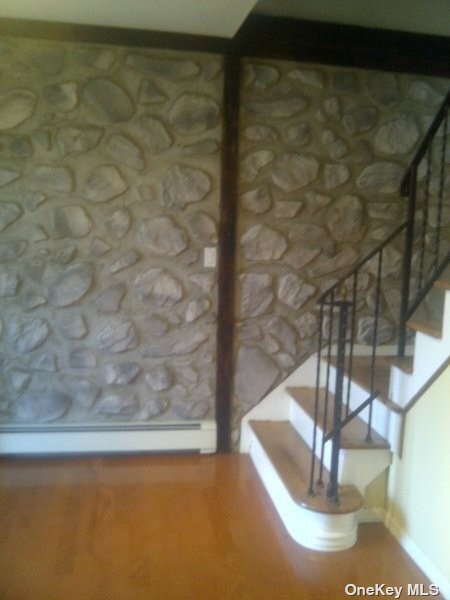 Foto del edificio - 410 Mark Tree Rd