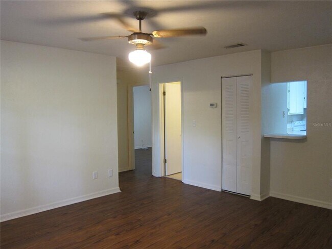 Building Photo - 4021 SW 37th St