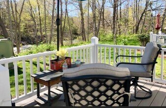 Building Photo - 17 Water St