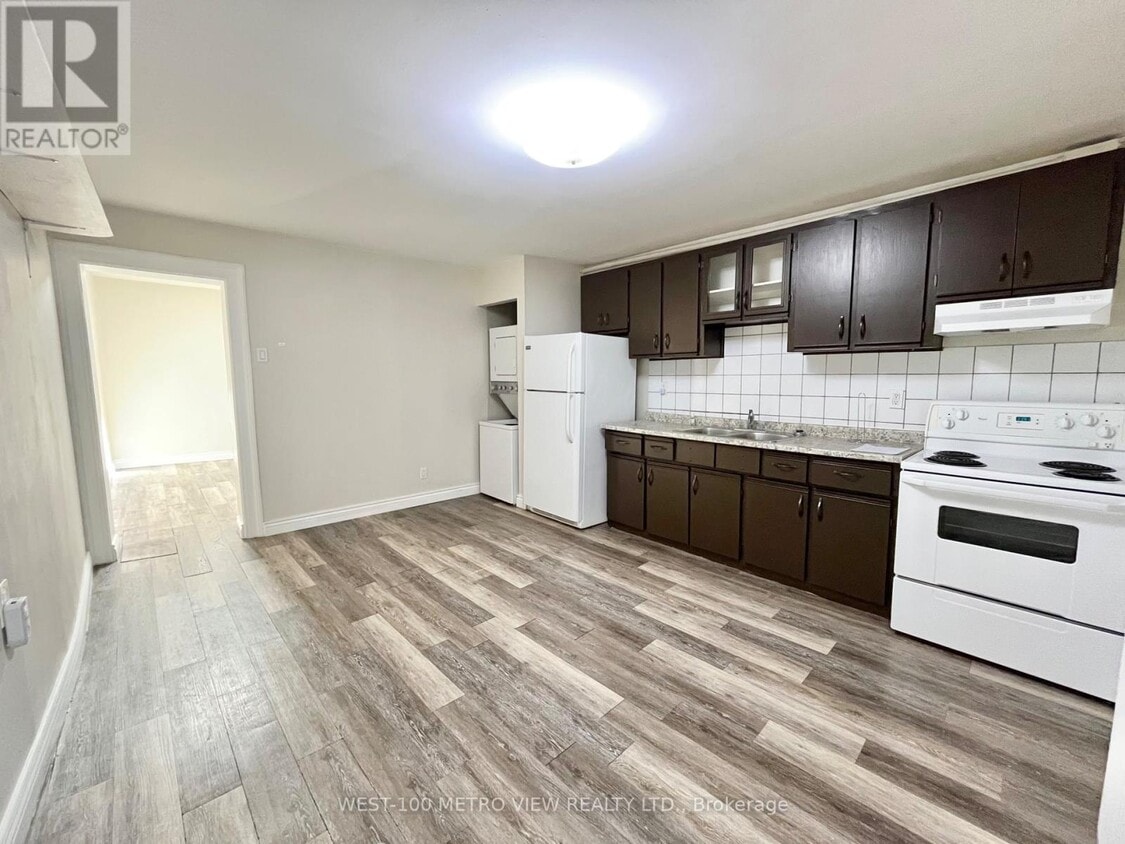 Photo principale - 1321 Dundas St W