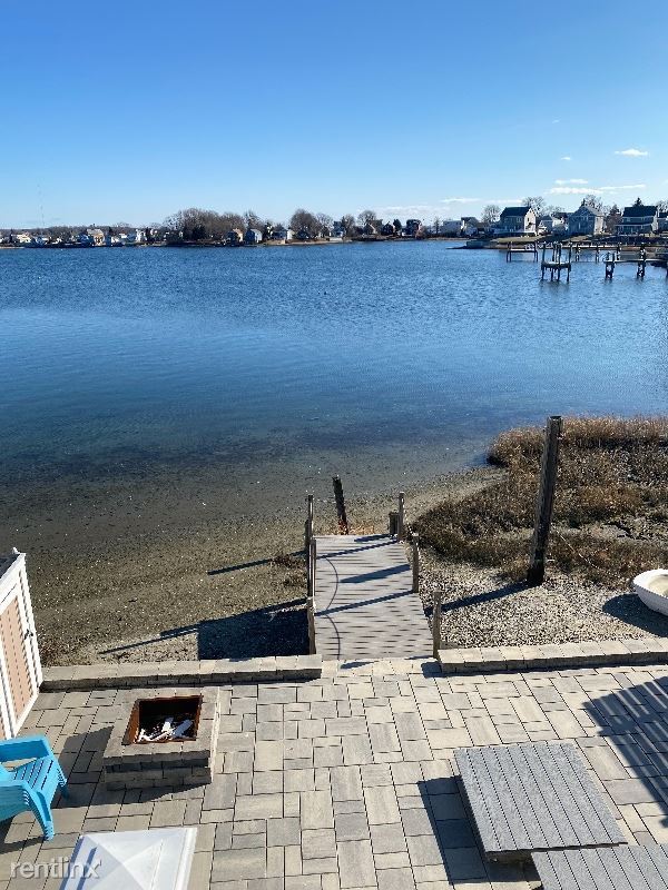 Primary Photo - 3 br, 3 bath House - 265 Riverside St