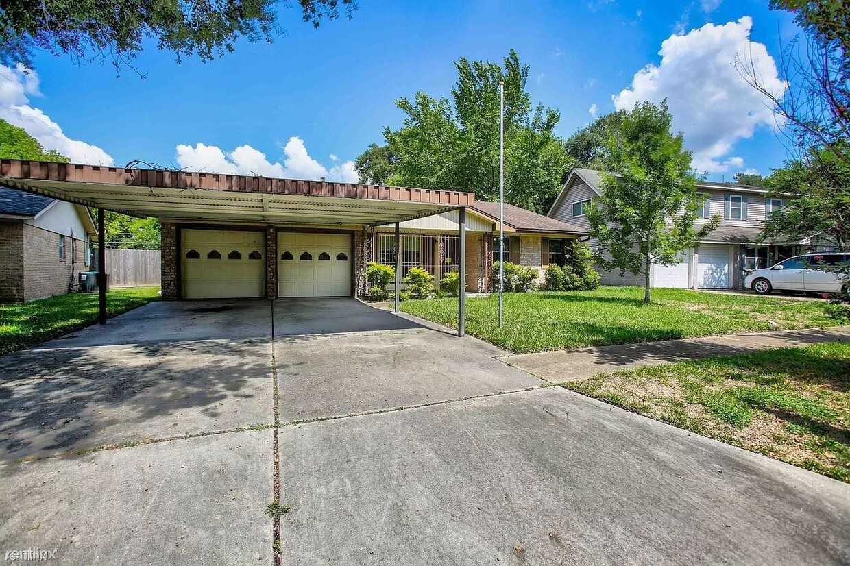 Primary Photo - 3 br, 2 bath House - 5602 Hialeah Dr