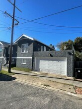 Building Photo - 227 S Salcedo St