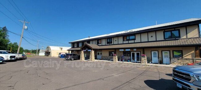 Building Photo - 3947 E Calvary Rd