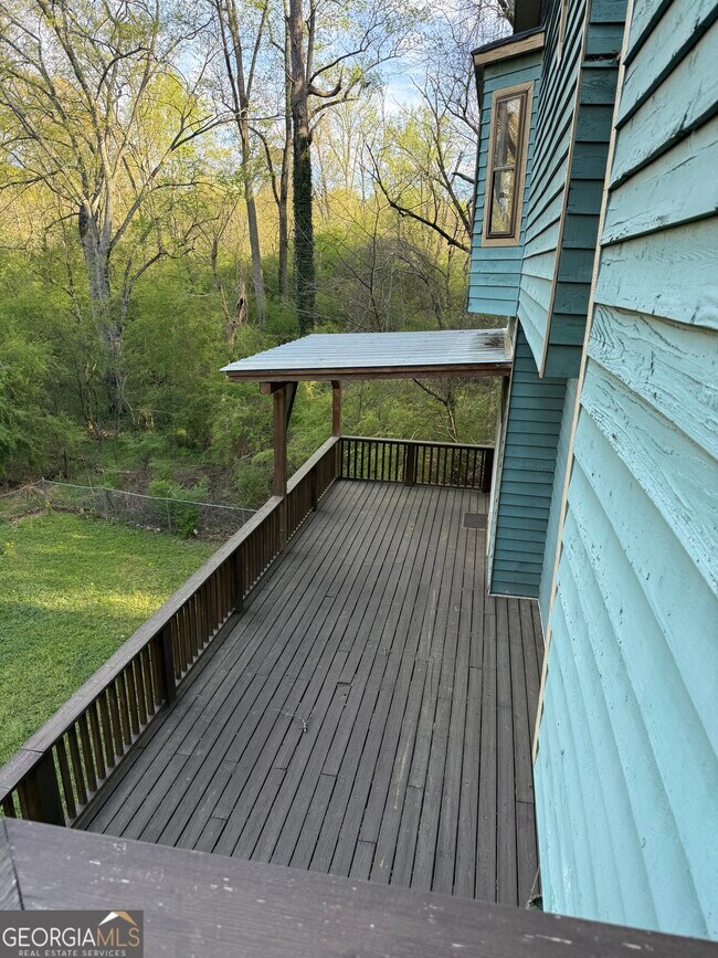 Foto del edificio - 82 Geraldine Dr SE