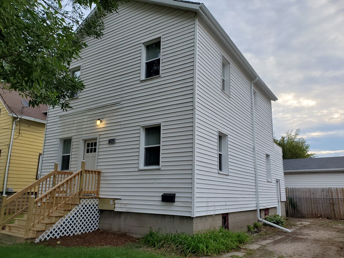 Foto principal - 475 Madison St