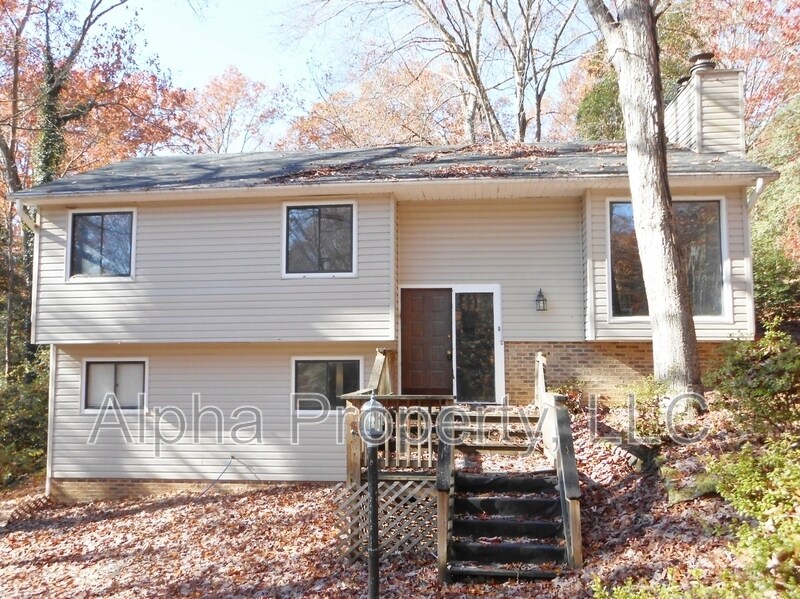 Primary Photo - 7 Rollingwood Dr
