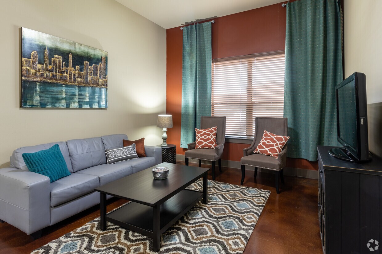 Urban Square Apartments in Denton, TX