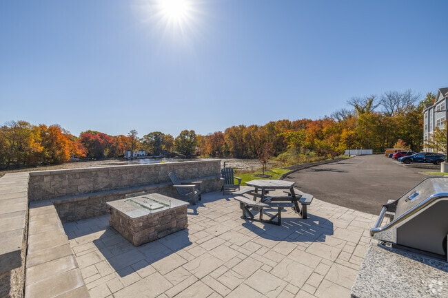 Patio exterior y cocina - Lakeside of Cheshire