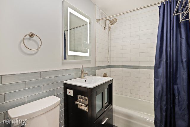 Building Photo - 2 br, 2 bath Condo - 655 W Irving Park Rd ...