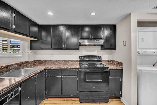 Foto del edificio - 6575 W Oakland Park Blvd