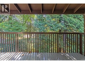 Building Photo - 9867 Manchester Dr