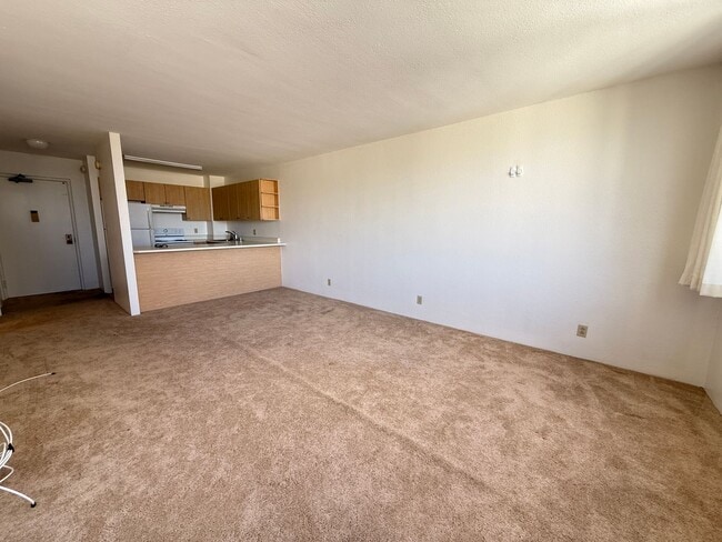 Photo - Kukui Plaza, Ewa Tower 1 bedroom 1 bath with 1 assigned parking stall Apartment