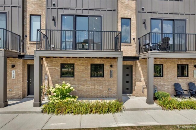 Foto del edificio - 1087 Hampton Cir