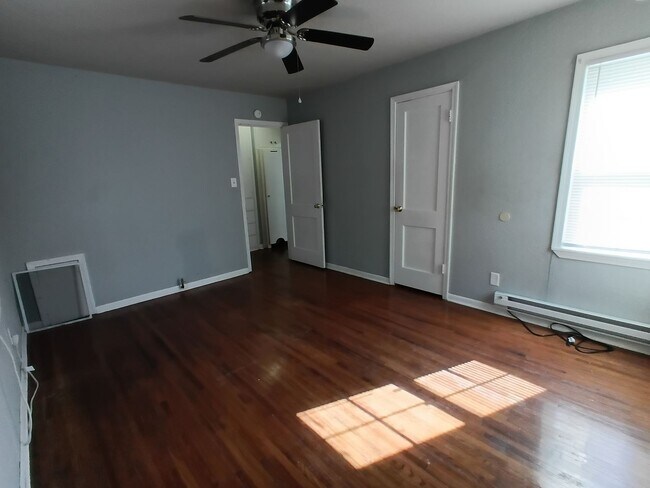 Foto del edificio - Minutes from Tinker! FIRST FULL MONTH FREE FOR HOLIDAYS