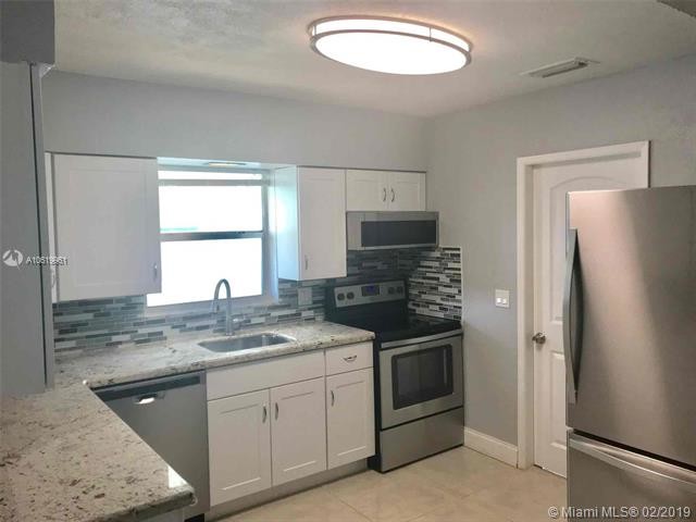 Foto del edificio - 260 NW 49th St