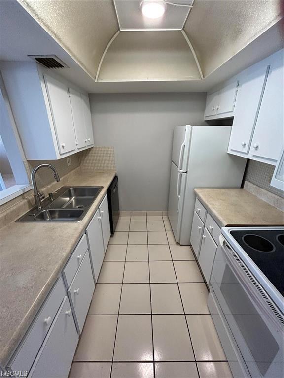 Foto del edificio - 3706 Broadway