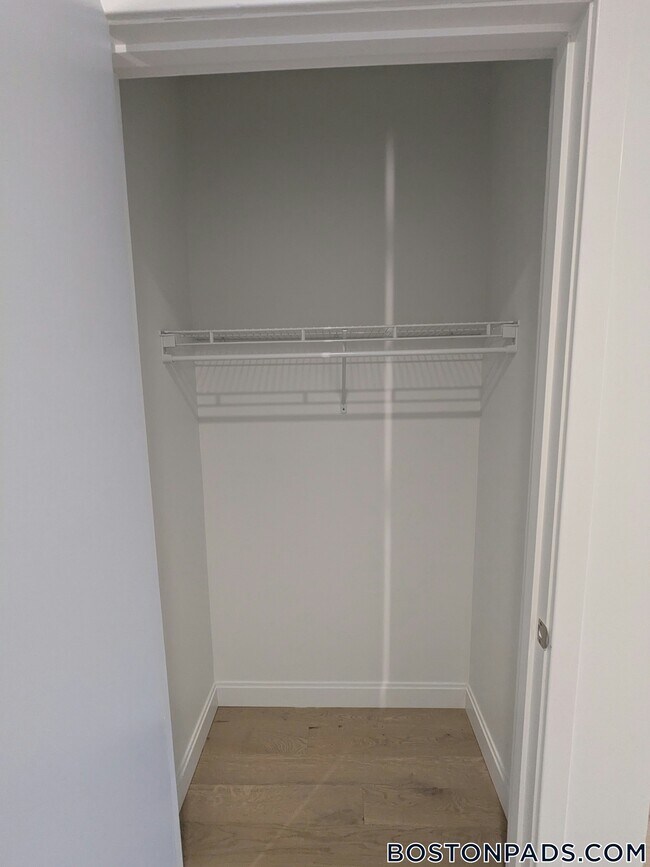 Building Photo - 55 Brighton Ave