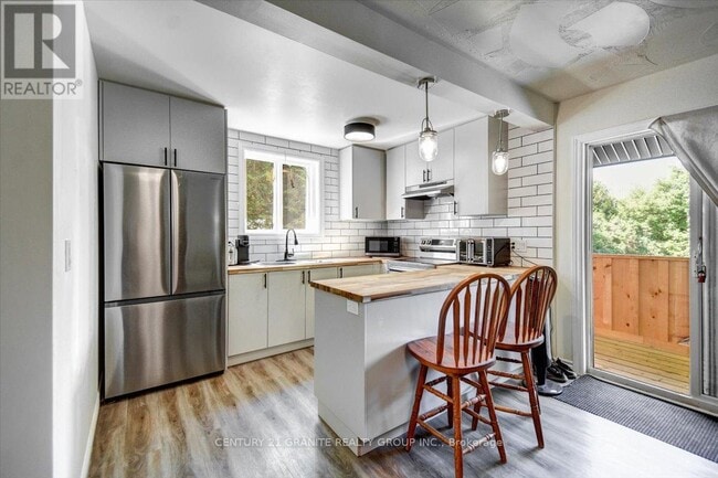 Building Photo - 2289 Loop Rd