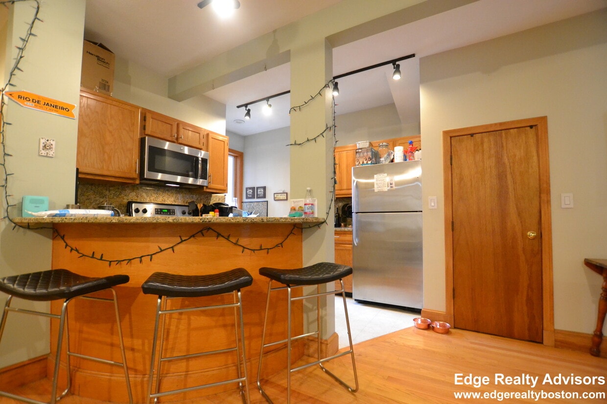 Photo - 77 Easton St. Unit 1