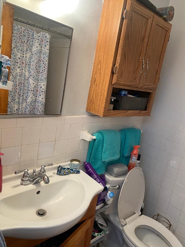 Foto del edificio - 565 Newark Pompton Turnpike