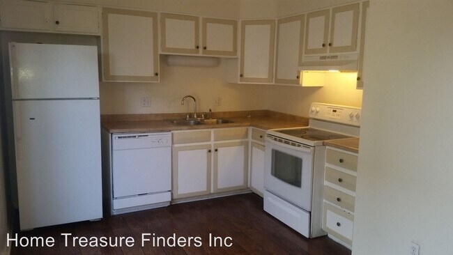 Foto del edificio - 1311-1315 Sable Blvd